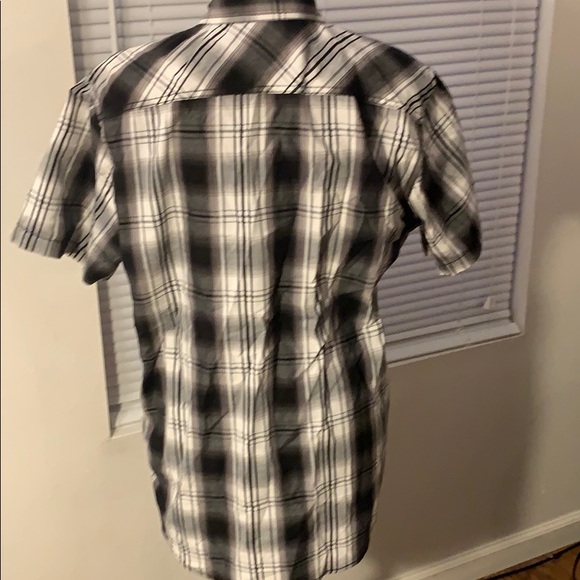 Top - Picture 4 of 6